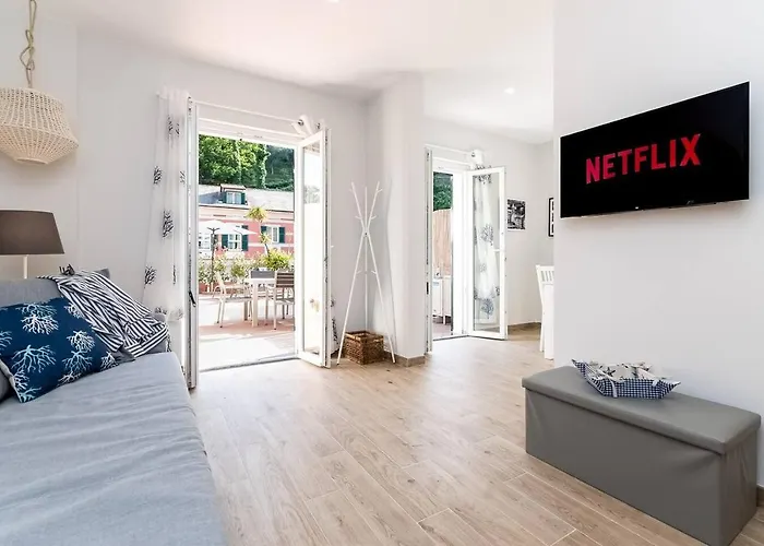 Cozy Terrace In Free Parking Apartman