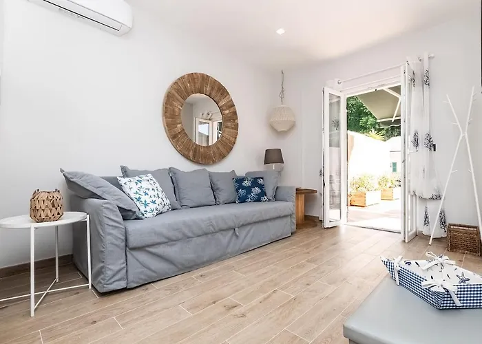 Cozy Terrace In Free Parking Portofino